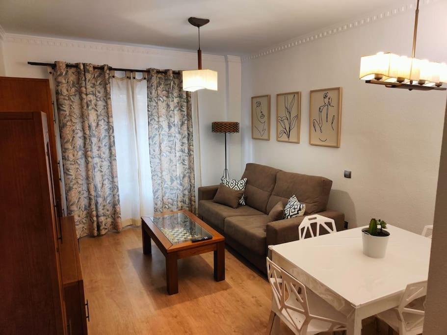 Piso Acogedor En Malaga Apartment Ngoại thất bức ảnh